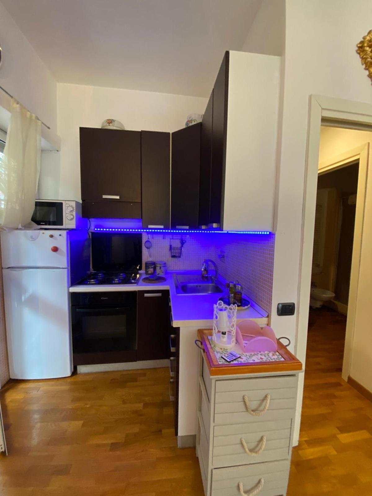 Amber Apartment Roma Esterno foto